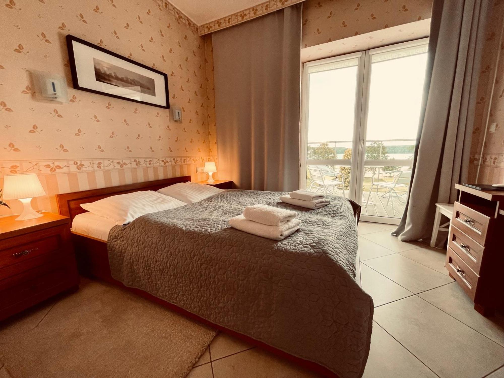 Hotel Bellevue Charzykowy Bilik gambar